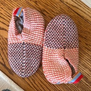 Bombas Kids Slippers in Pink and Gray